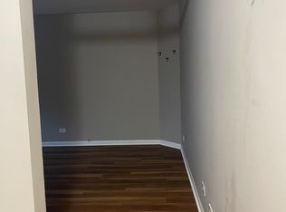 3443 Ravinia Cir, Aurora, IL 60504