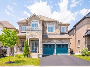 107 Avanti Cres, Hamilton, ON L8B1W7