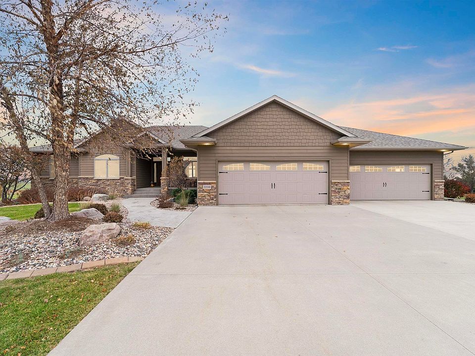 1st image of 27255 Regal Ct