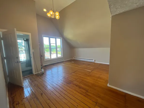 94 Chatham St, Lynn, MA