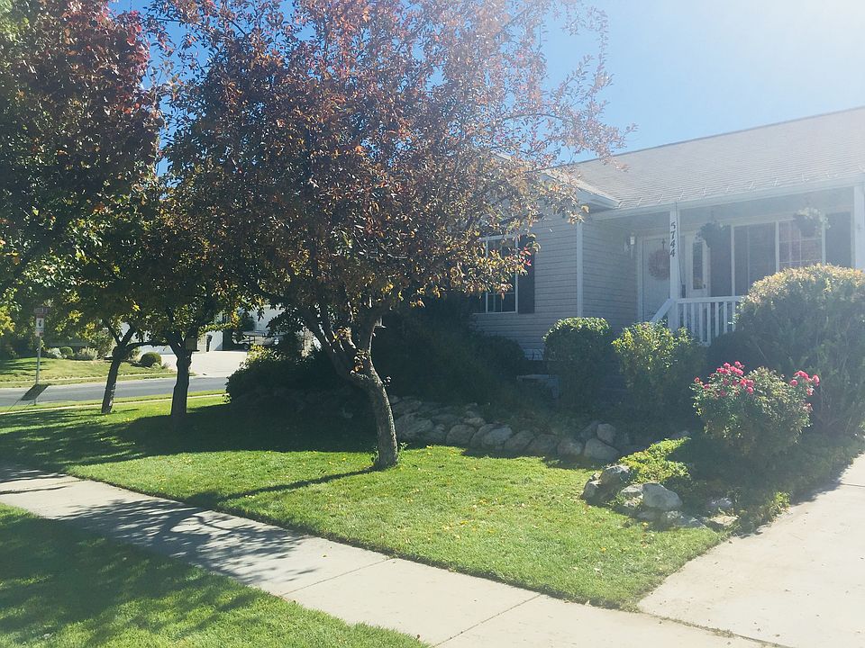 1st image of 5744 N Aberdeen Ln