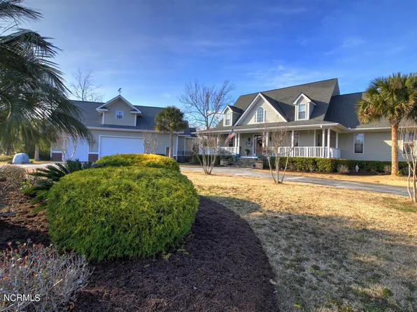 2201 North Road, Morehead City, NC 28557