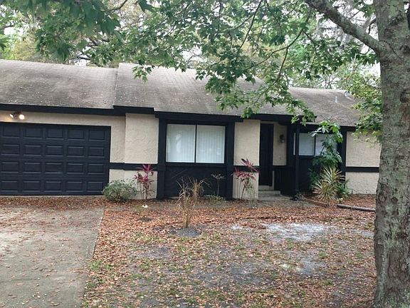 3rd image of 307 Hidden Lake Dr