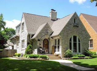 3447 S 37th St, Milwaukee, WI 53215