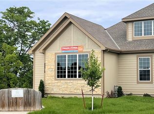 22312 W 76th St, Lenexa, KS 66227