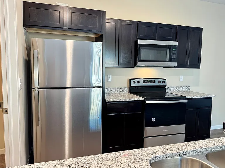 343 N Joann St — Photo 8
