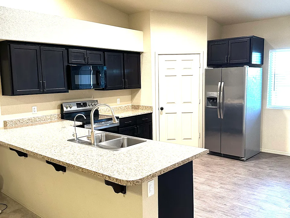 3887 S Desert Sky Dr