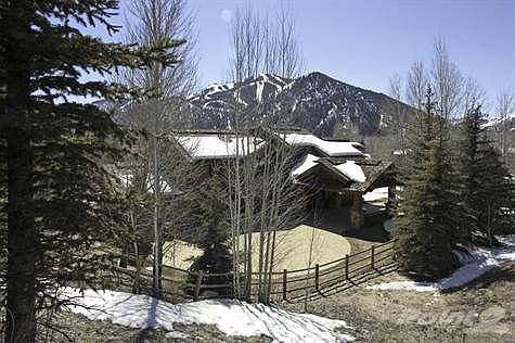 Spectacular Northwood Home