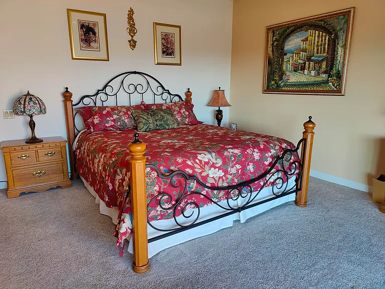 897 W Desert Hills Dr — Photo 28