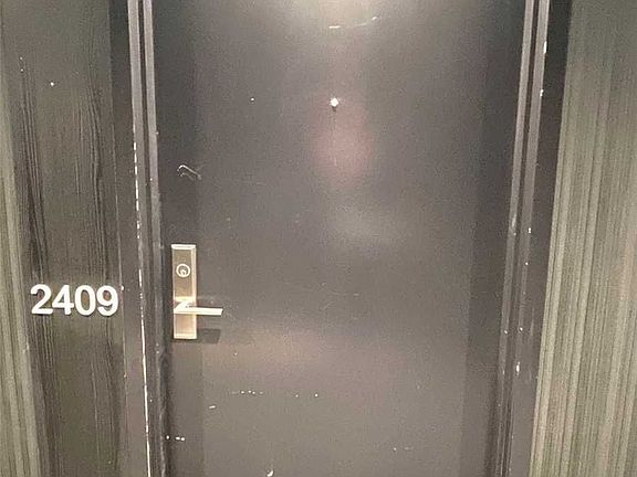 4th image of 20 Edward St #2409