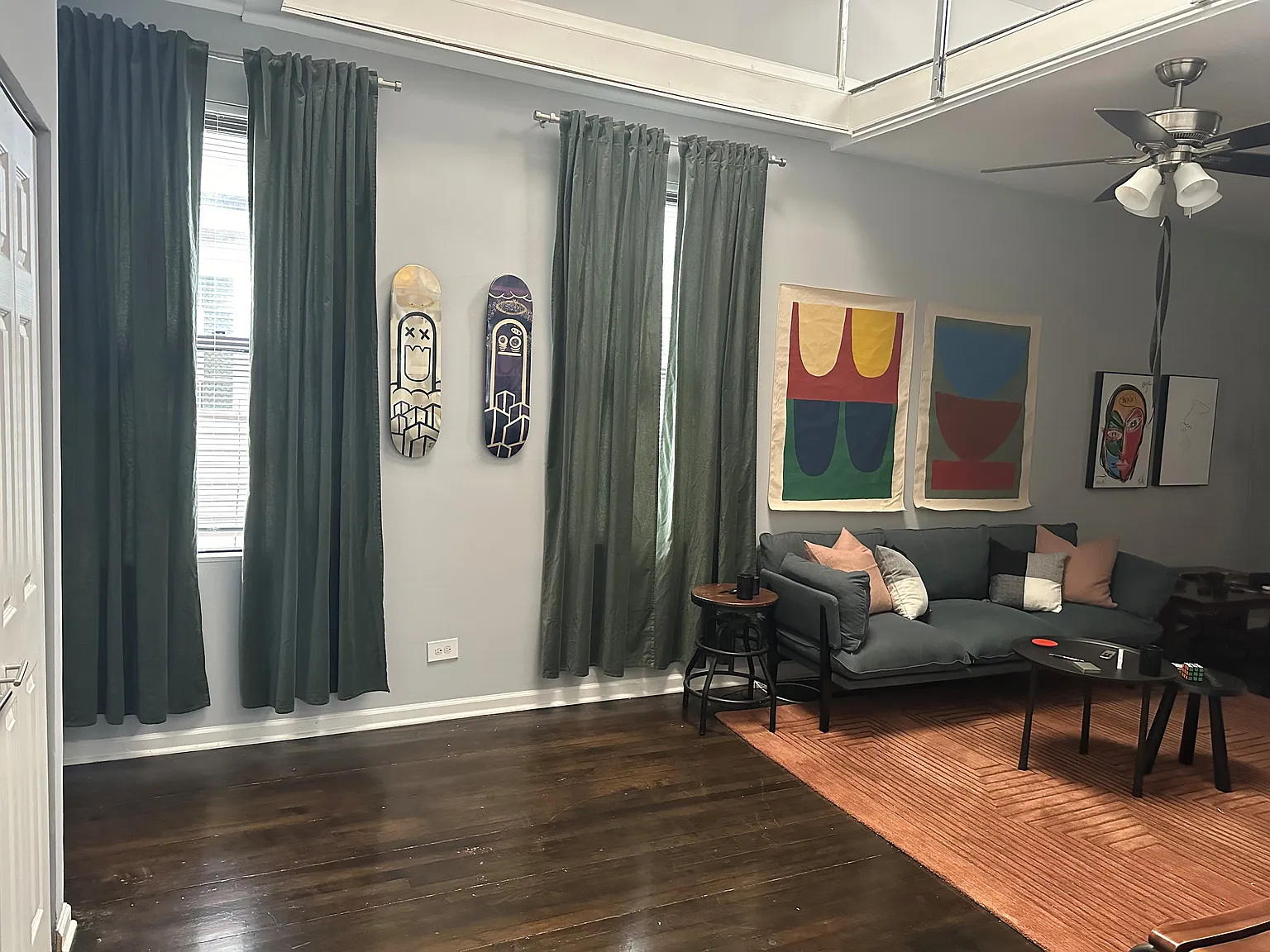 1 bed, 1.5 bath, 1300 sqft, $2,500 — Photo 2