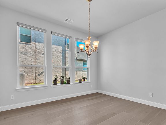 3rd image of 4158 Yellow Jasmine Ln