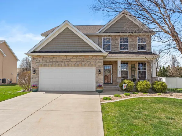 12716 Massachusetts St, Crown Point, IN 46307