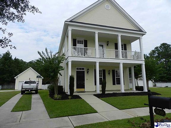 4th image of 909 Charlestowne Blvd