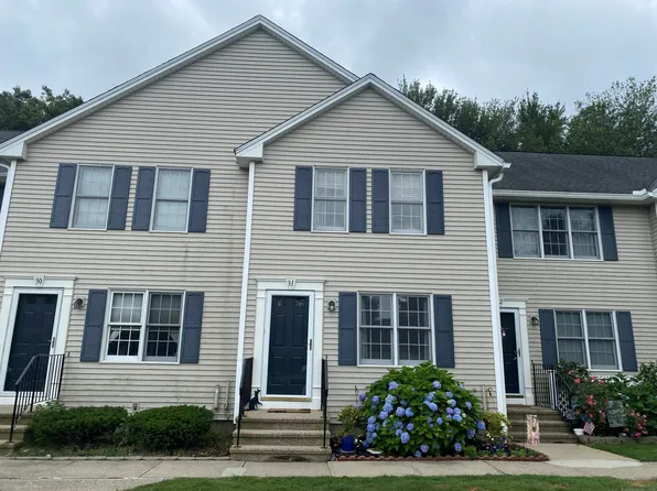 31 White Tail Lane #31, Wallingford, CT 06492