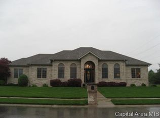 3809 Buckeye Dr, Springfield, IL 62712