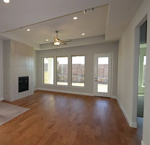 4112 Dunlap Dr — Photo 1