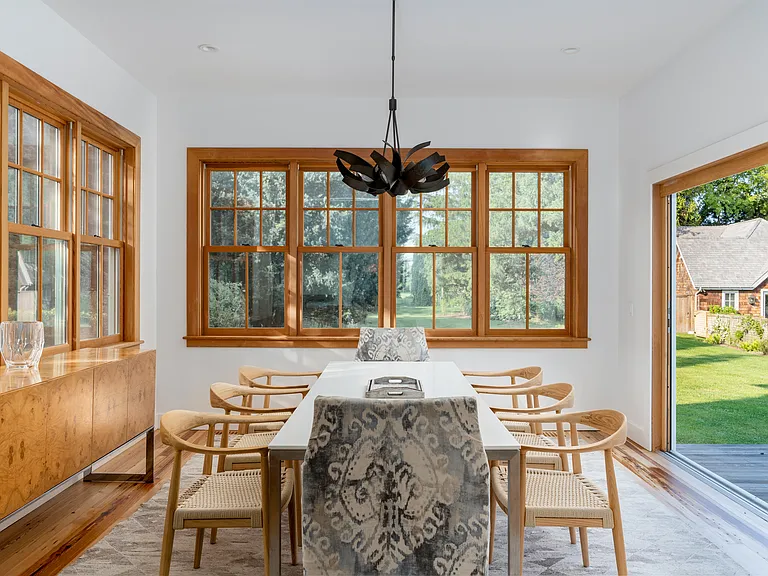 21 Mecox Ln — Photo 9