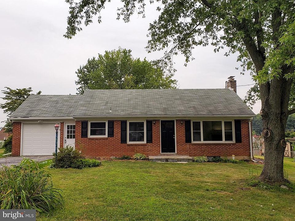 2nd image of 6 Southview Dr