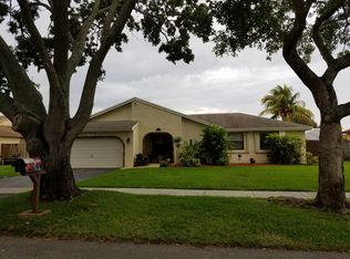 5239 SW 117th Ave, Cooper City, FL 33330