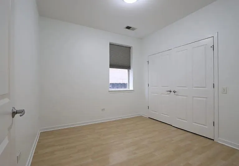 914 S Racine Ave #102 — Photo 11