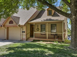 4 Grenville Ct, Council Bluffs, IA 51503