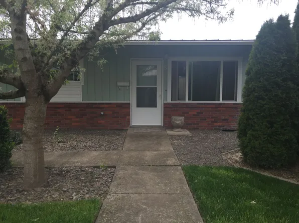 WLL307/319, 319 NE 17th St #6, McMinnville, OR 97128