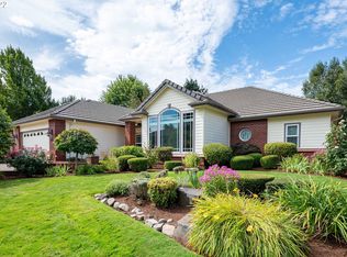 3878 Meadow View Dr, Eugene, OR 97408