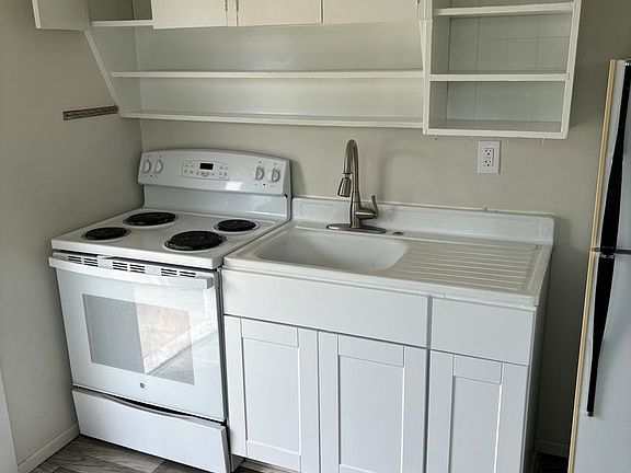 2nd image of 181-189 N Knox St #189-3