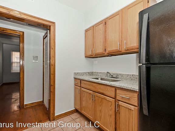 3rd image of 6347 S Kedzie Ave #1CW