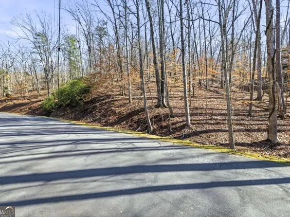 285 Hillside Dr, Waleska, GA 30183