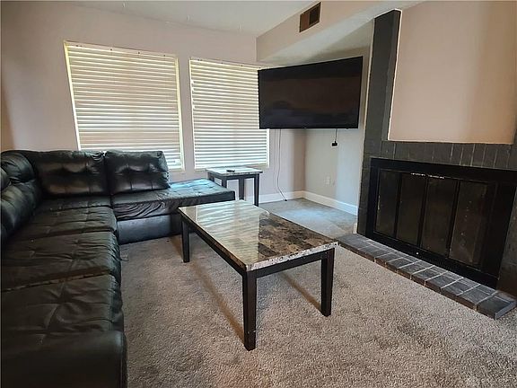 4th image of 4585 Lansmore Dr