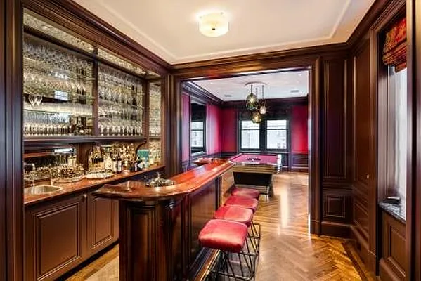 Sold by Modlin Group | media 16