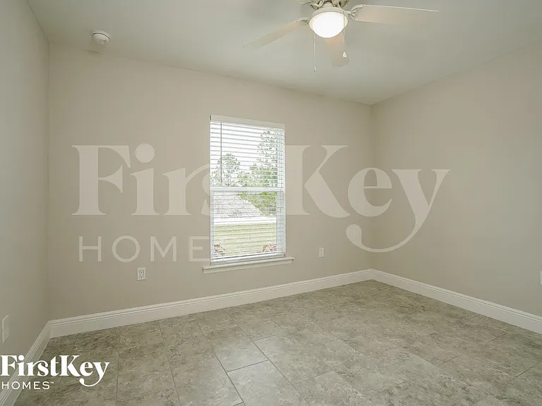 311 Panorama Ave — Photo 11