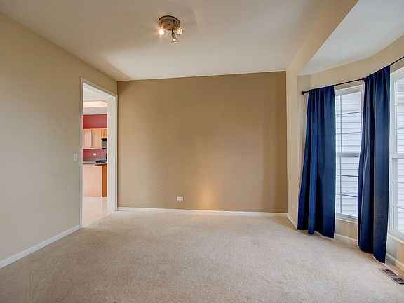 5th image of 25019 W Gates Ln