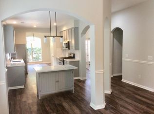 69 N Hollylaurel Cir, Spring, TX 77382