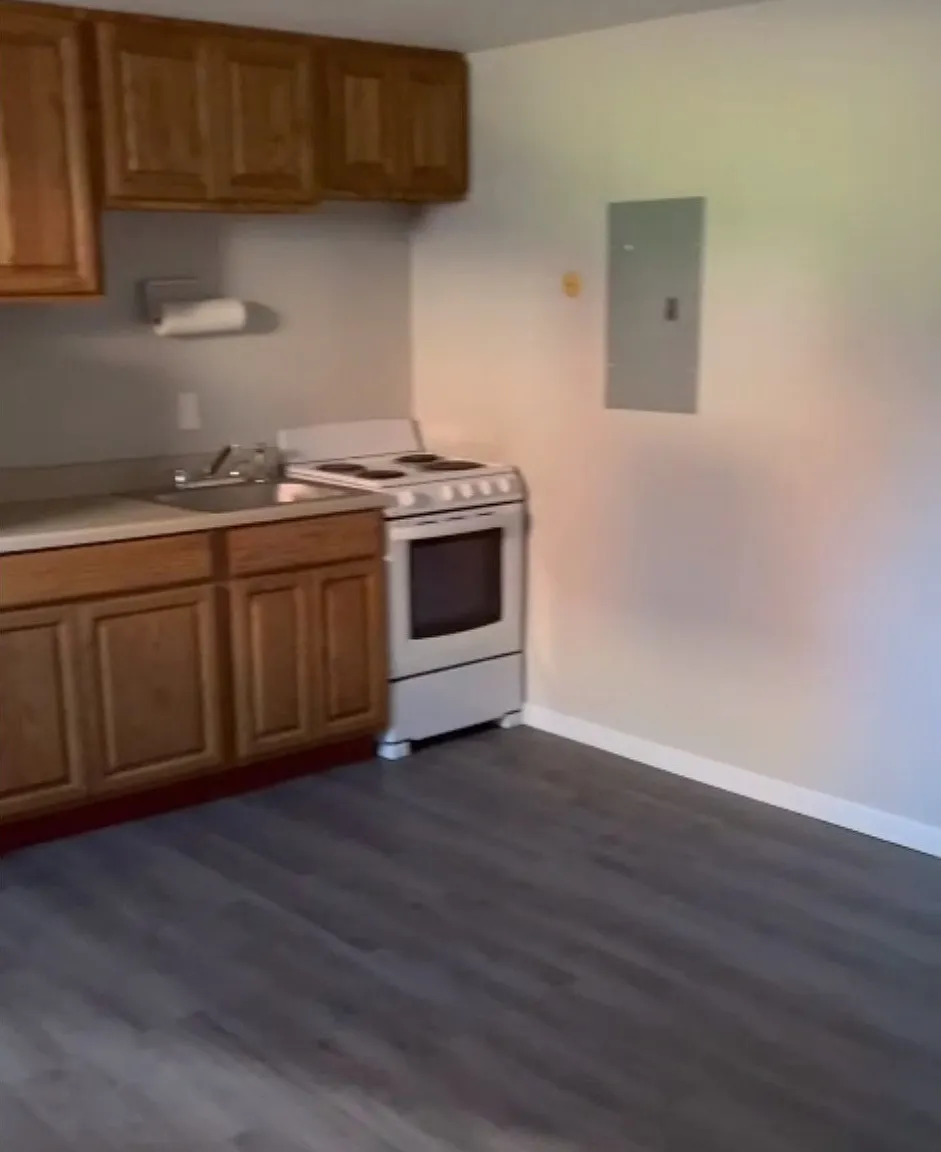352 Freeport Road - 6 — Photo 1