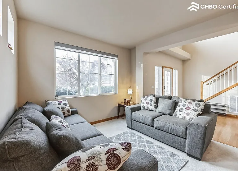 Furnished Sitting Room