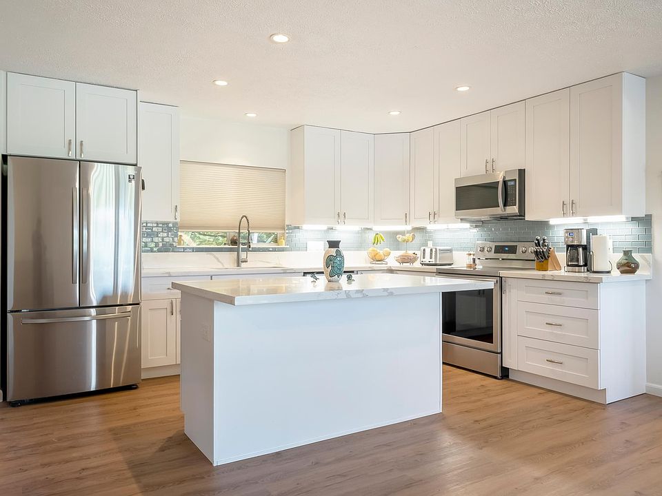 1st image of 2196 Haukai Pl