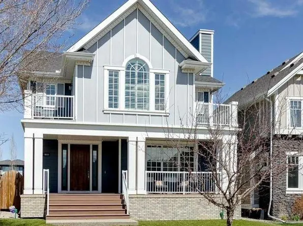 6 Cooperstown Ct SW, Airdrie, AB T4B 2C5