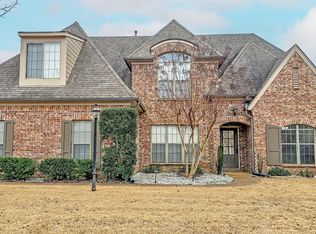 13511 Lapstone Ln, Olive Branch, MS 38654