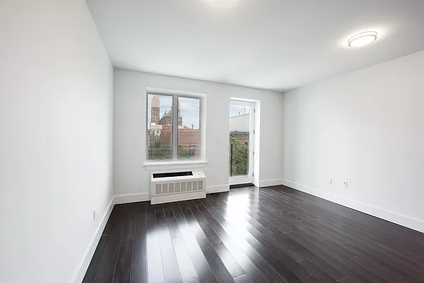 Rented by Nest Seekers International | media 13