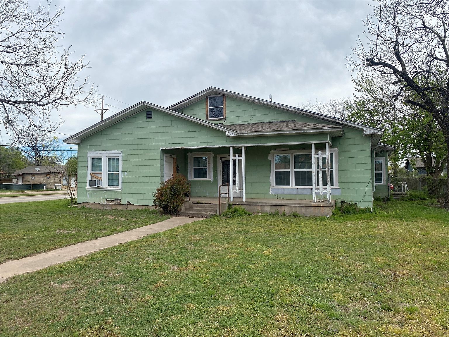 941 Hickory St, Abilene, TX 79601 | Zillow