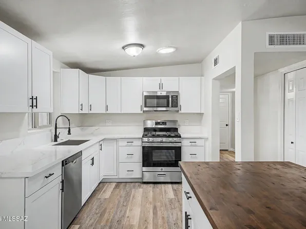 6910 E Calle Marte, Tucson, AZ 85710