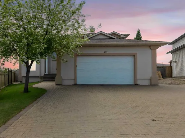 127 NE Pew Ln, Wood Buffalo, AB T9K 0A8