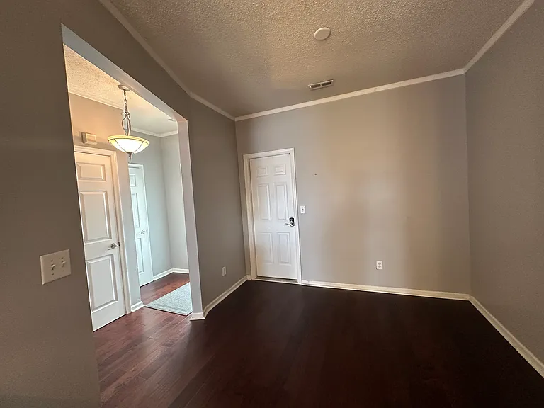 5042 Kemps Lake Dr — Photo 11