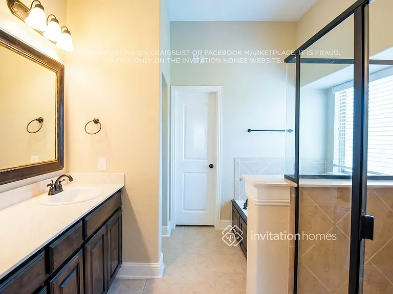 1506 Barrolo Dr — Photo 15