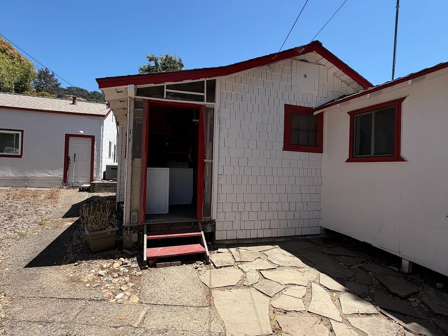 1 bed, 400 sqft, $1,850 — Photo 2