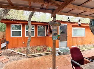 1231 N Kossuth St, Rockport, TX 78382