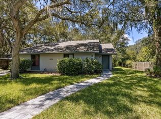 913 S 18th St #B, Fernandina Beach, FL 32034